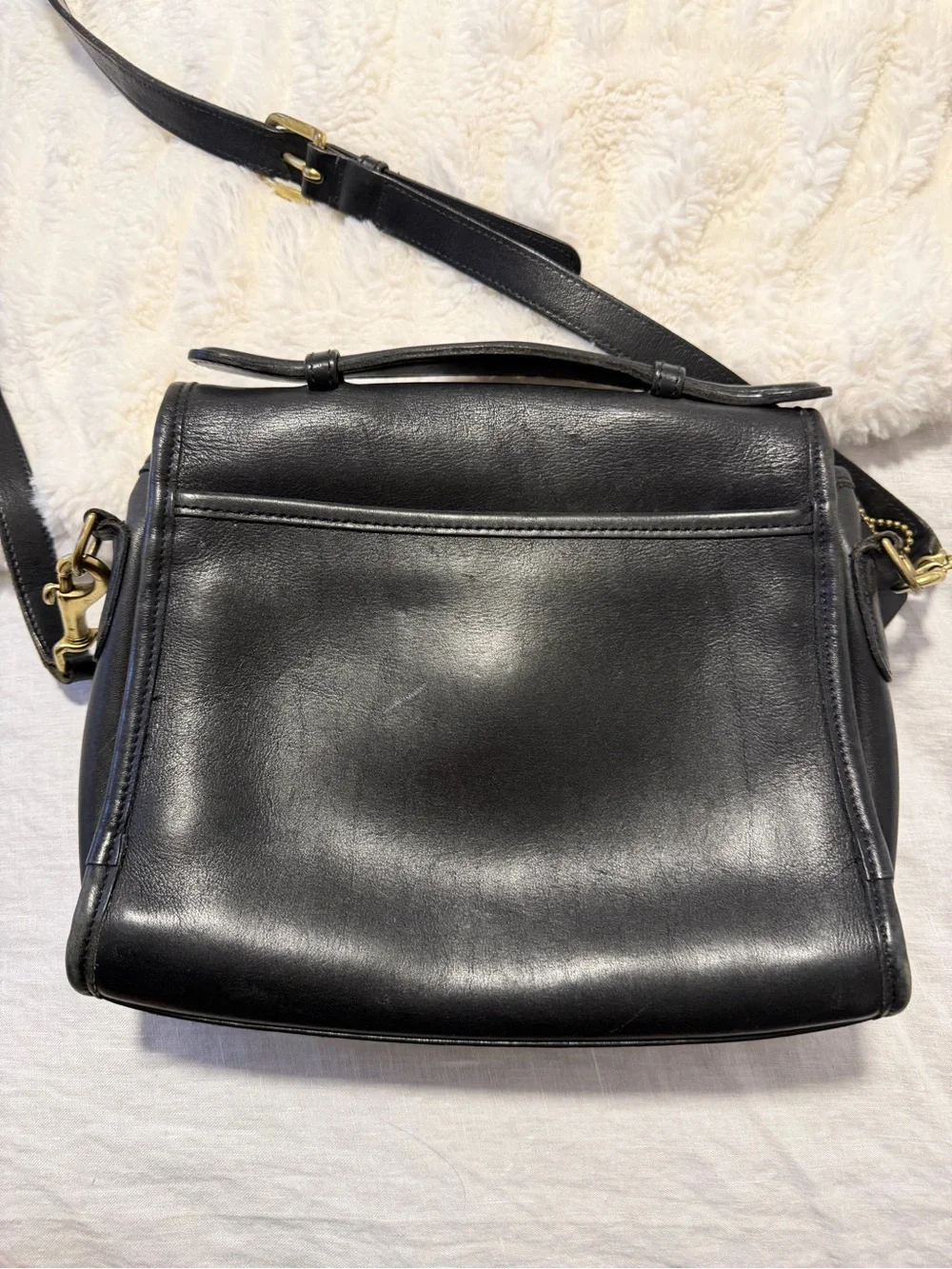 Vintage Coach Black Leather Messenger Crossbody Bag with Strap